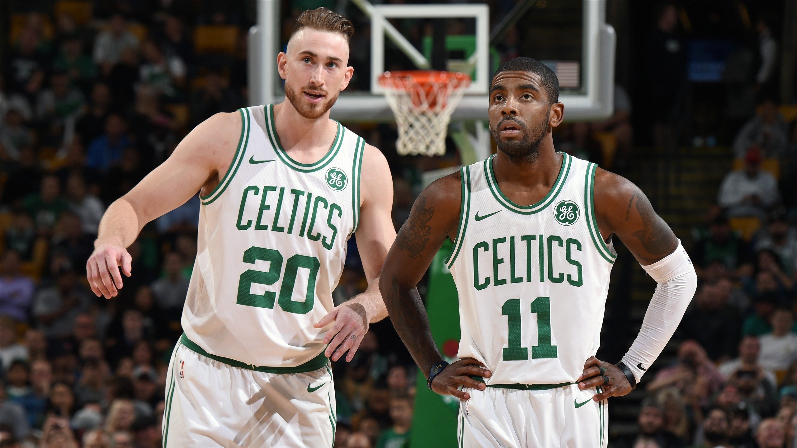 德罗巴乱入湖人赛场！惊天逆足绝杀引爆全网，NBA史上最离谱逆转诞生